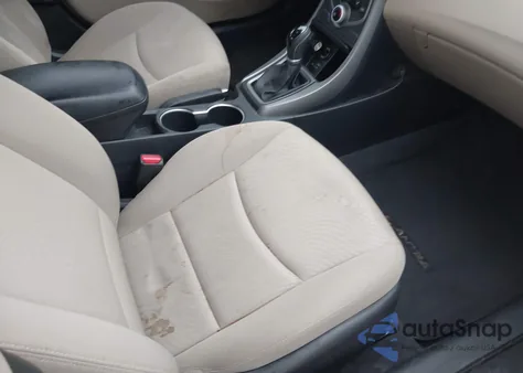 2016 Hyundai Elantra Se из США, поврежденный, VIN KMHDH4AE8GU481089